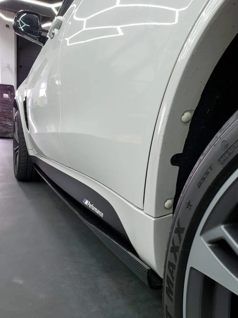 BMW F15 X5 M Sport 2013-2018 Carbon Fiber Side Skirt Extensions – another view