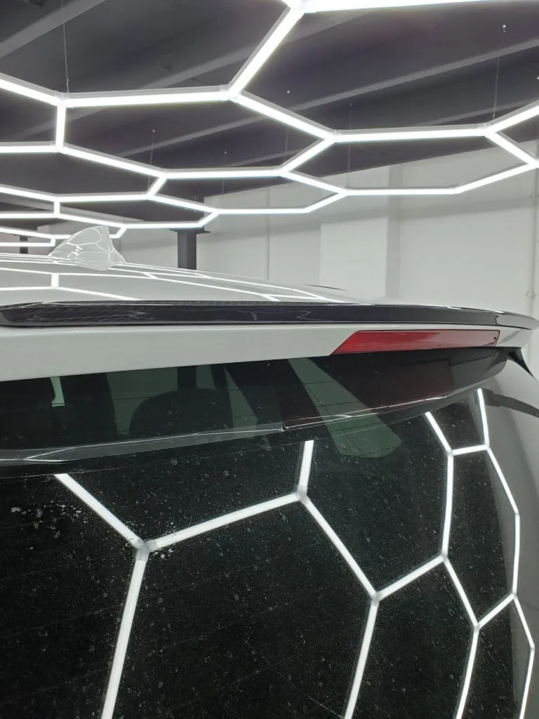 BMW F15 X5 M Sport 2013-2018 Carbon Fiber Roof Spoiler — image 3 of 4