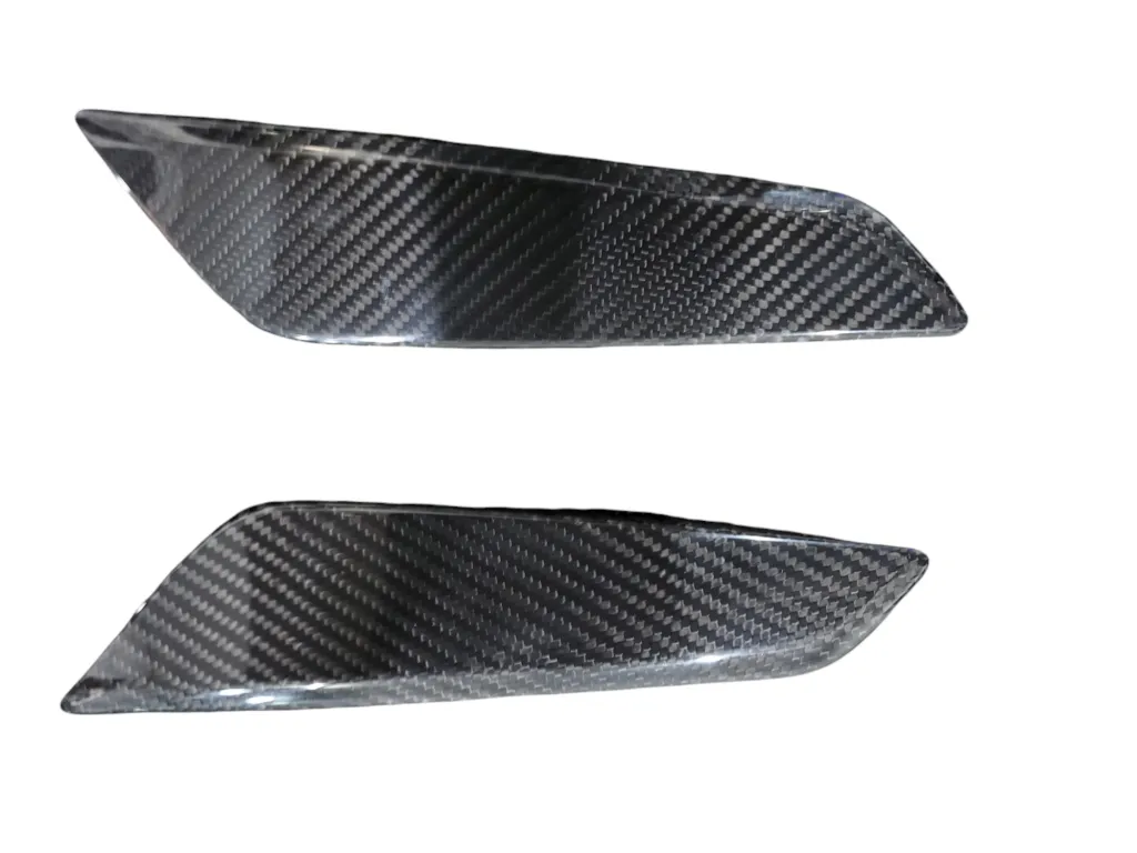 BMW G30/G31 5 Series M Sport 2016-2020 Carbon Fiber Wing Vents — image 1 of 4