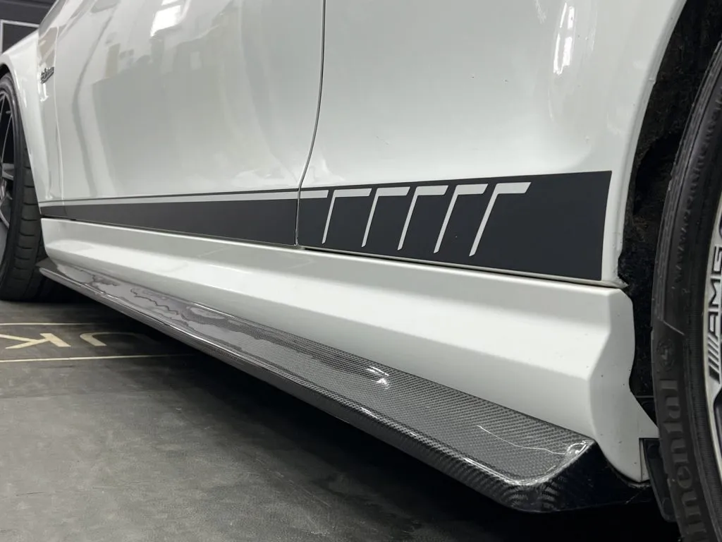 Mercedes C63 AMG W204 2011-2014 Carbon Fiber Side Skirt Extensions — image 4 of 8