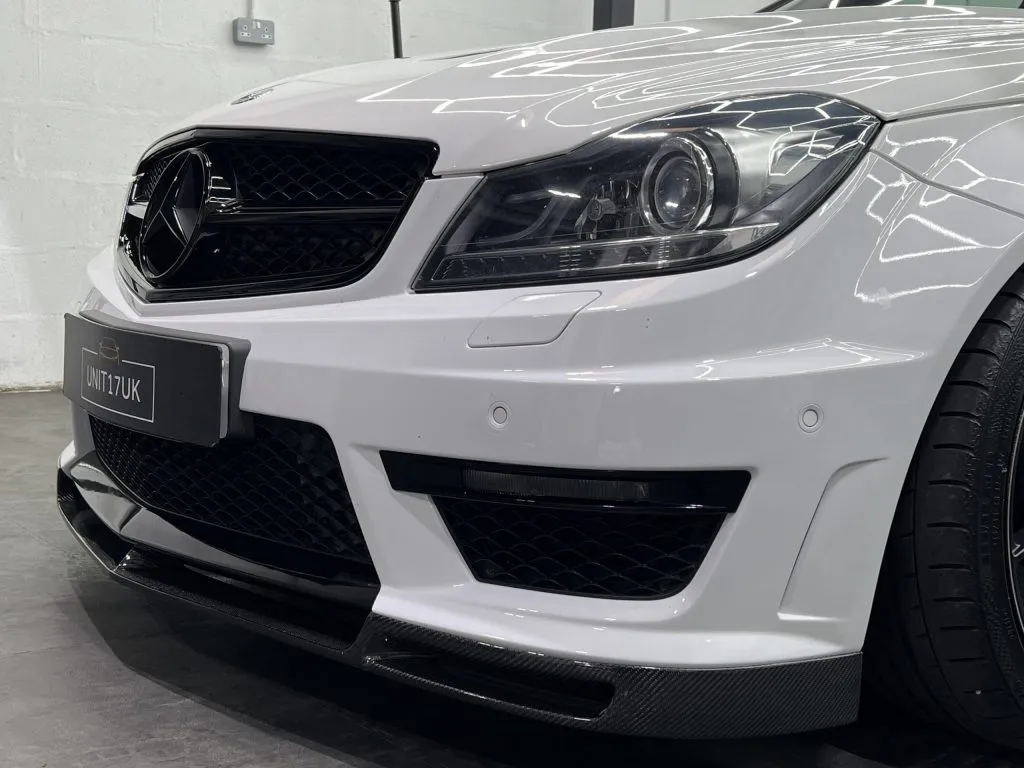 Mercedes C63 AMG W204 2011-2014 Carbon Fiber Front Splitter — image 10 of 12