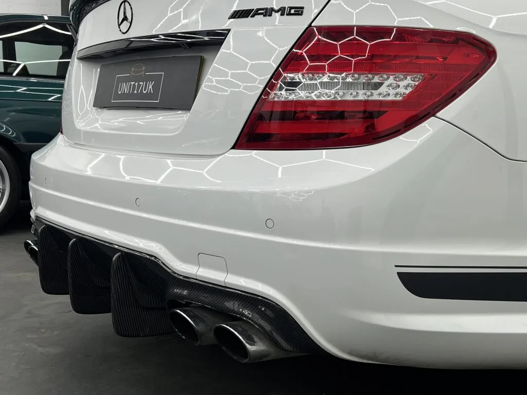 Mercedes C63 AMG Facelift W204 2011-2014 Carbon Fiber Big Fin Rear Diffuser — image 2 of 8