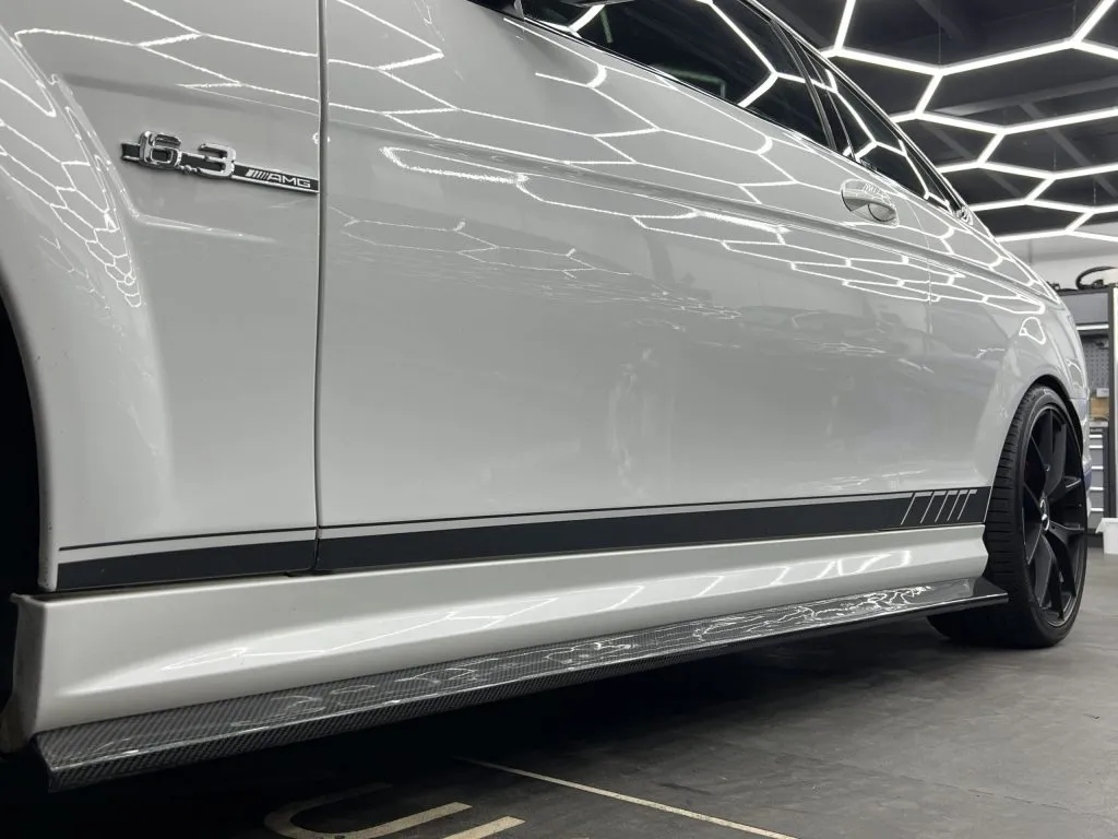 Mercedes C63 AMG W204 2011-2014 Carbon Fiber Side Skirt Extensions — image 5 of 8