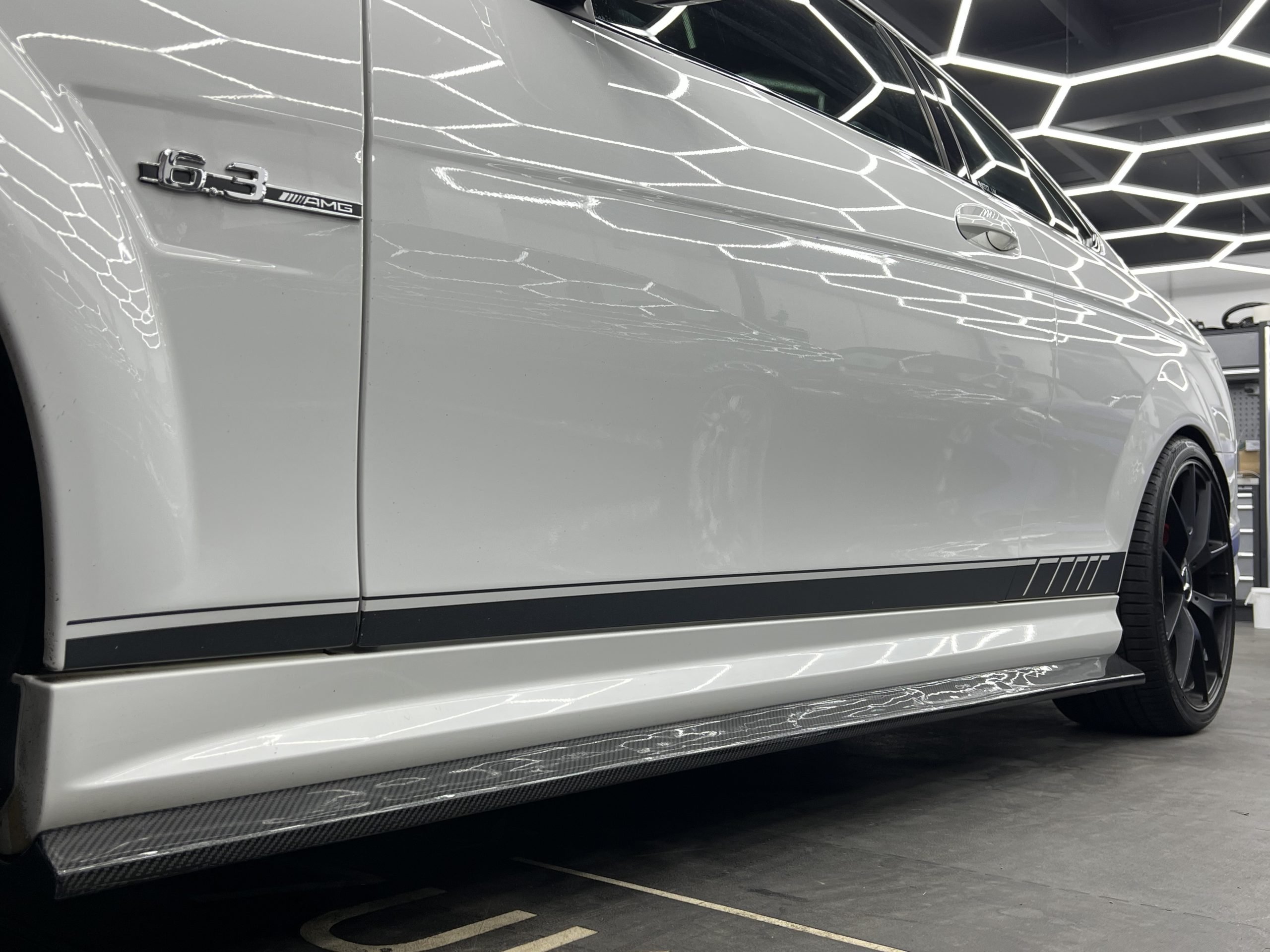 Mercedes C63 AMG W204 Side Skirt Extensions – Carbon Fiber
