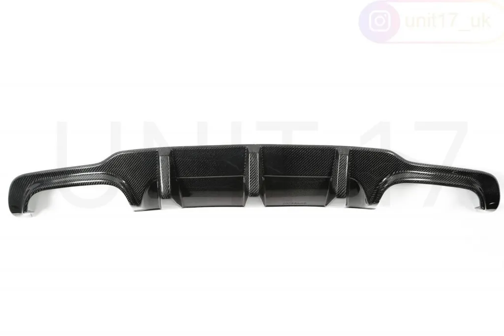 Mercedes C63 AMG Saloon W204 2011-2014 Carbon Fiber Small Fin Rear Diffuser — image 3 of 4