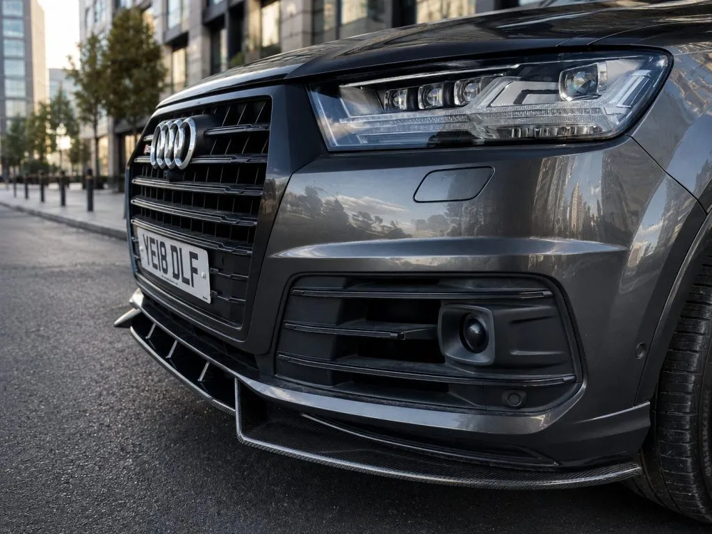 Audi Q7 SQ7 4M Carbon Fiber Front Splitter by Unit 17 — image 2 of 8