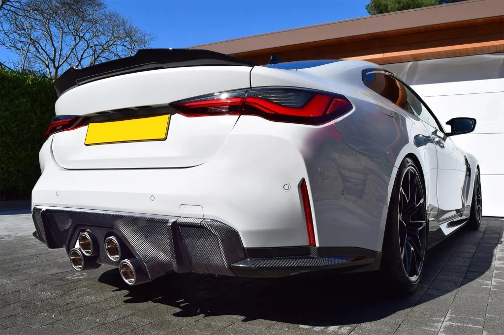 BMW G80 M3 Performance Style Dry Carbon Fiber Rear Bumper OE Corner Side Without Winglets Pre Preg — image 3 of 23