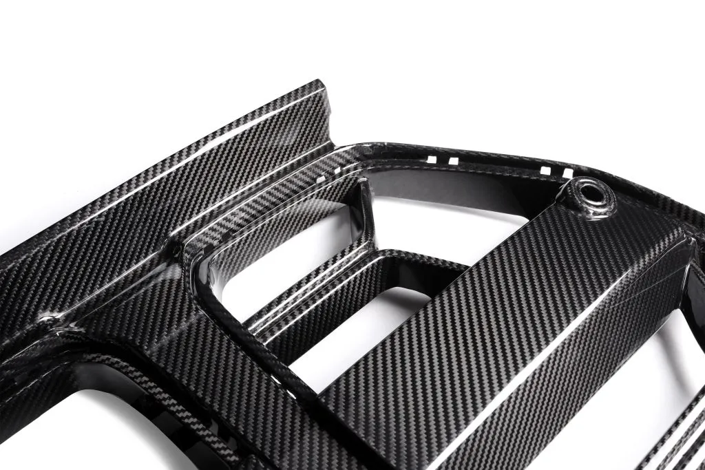 CSL Style Grill Dry Carbon Fiber prepreg with gloss finish Grill w/ radar BMW M3 M4 G80 G82 G83 2021+ — image 6 of 8