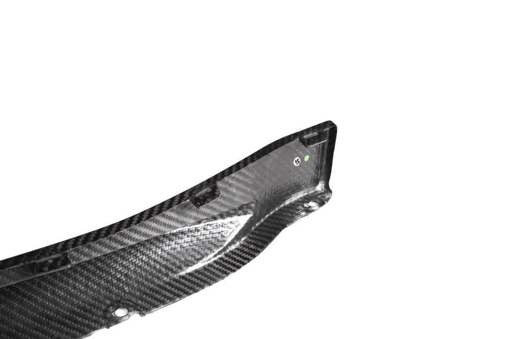BMW G82 M4 OEM style prepreg dry carbon fiber full replacement side skirts with NO WINGLET — image 8 of 16