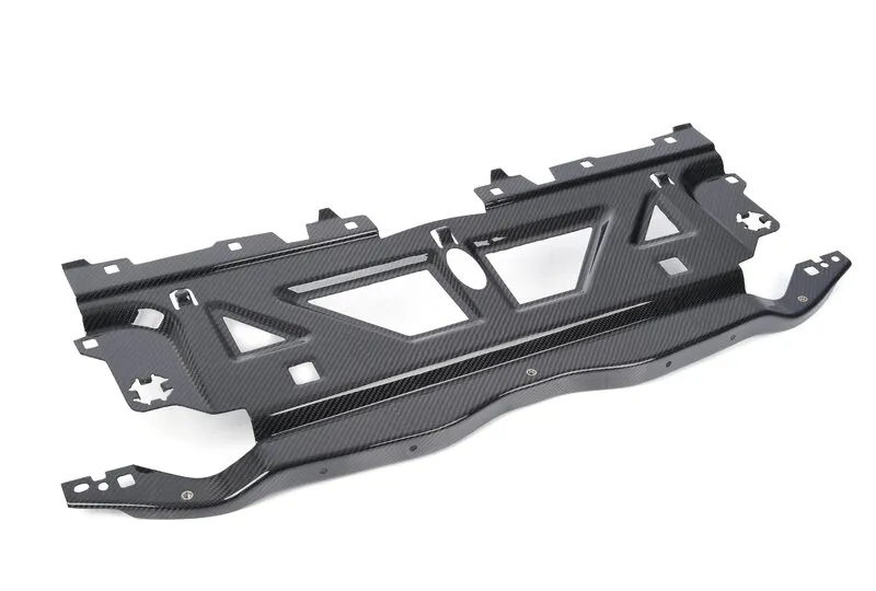 BMW G80 G82 G83 G87 M3 M4 M2 carbon fiber Cooling Shroud in prepreg carbon fiber — image 1 of 3