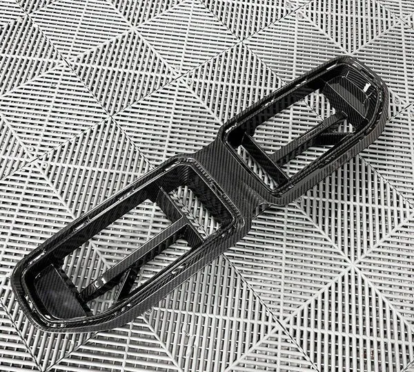 BMW G87 M2 CS Style Prepreg Dry Carbon Fiber Front Grille – Gloss Finish — image 6 of 6