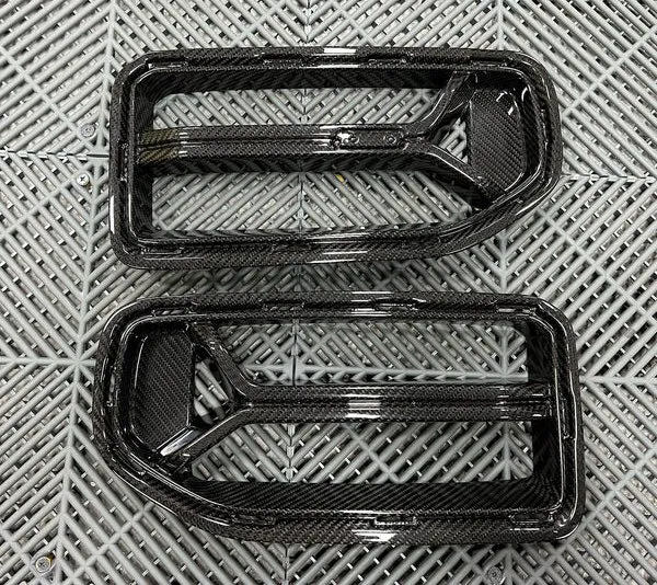 BMW G87 M2 CSL Style Grille – Pre-Preg Carbon Fiber Front Grill (2023+) – another view