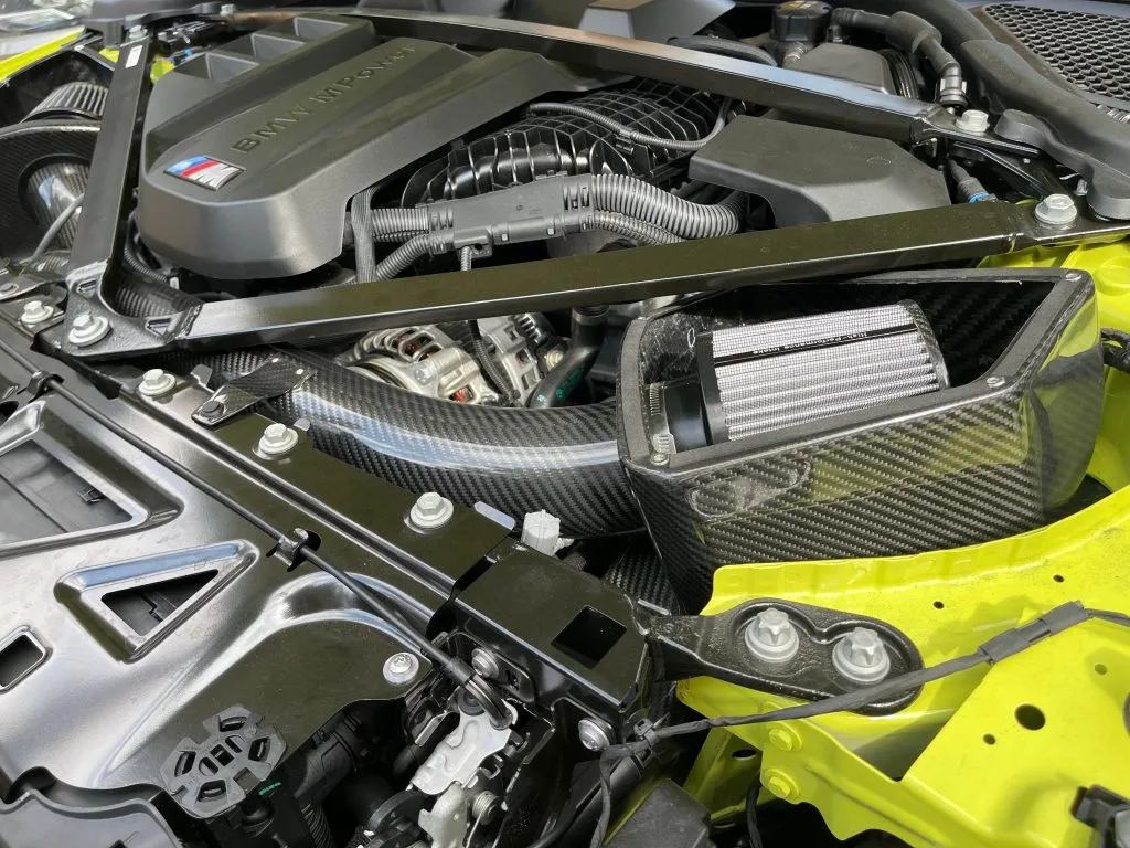 BMW M2 M3 & M4 G87/G80/G81/G82/G83 Prepreg Dry CARBON FIBER AIR INTAKE — image 4 of 13