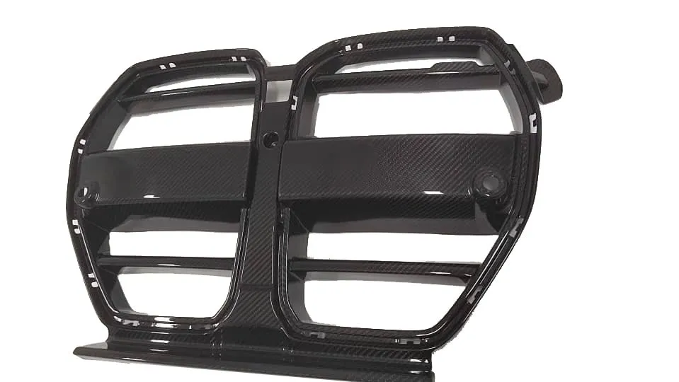 BMW G80 G82 M3 M4 1 piece GT style grille in prepreg dry carbon fiber — image 4 of 4