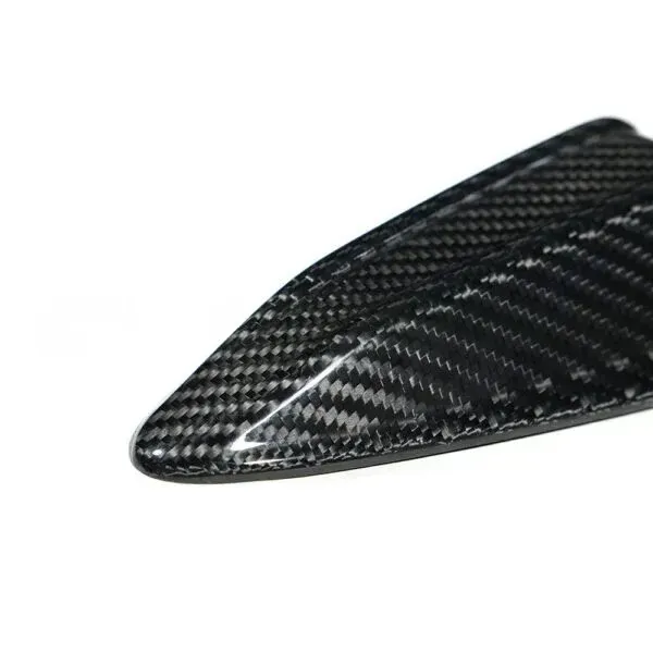 BMW Gxx G42 G80 G82 G20 G22 G87 CARBON FIBER ANTENNA COVER – another view