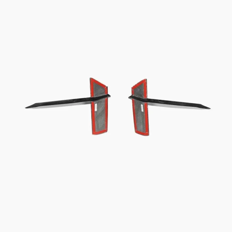 AUDI RS6/RS7 C8 AVANT CARBON FIBER FRONT SIDE VENT INSERT TRIM GRILL – another view