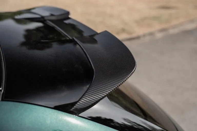 BMW G99 M5 TOURING V STYLE CARBON FIBER SPOILER