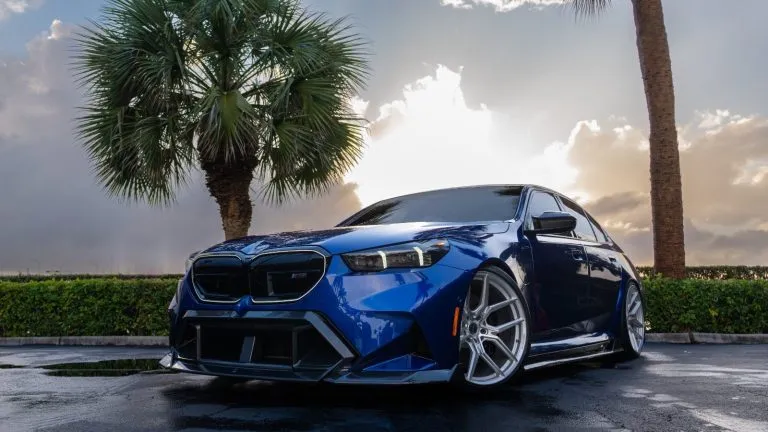 BMW M5 G90 Carbon Fiber Front Lip – another view