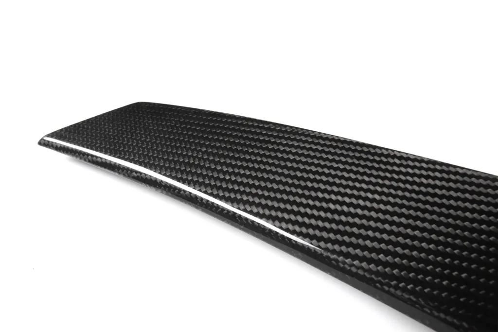 G82 M4 style dry carbon spoiler — image 14 of 16