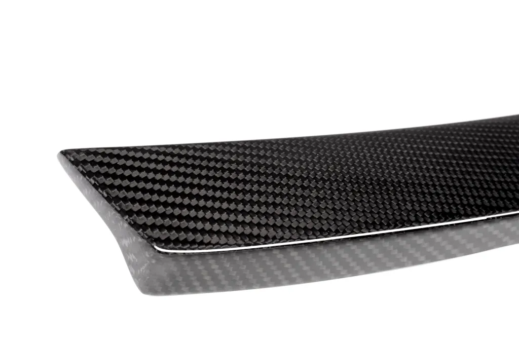 G82 M4 style dry carbon spoiler — image 15 of 16