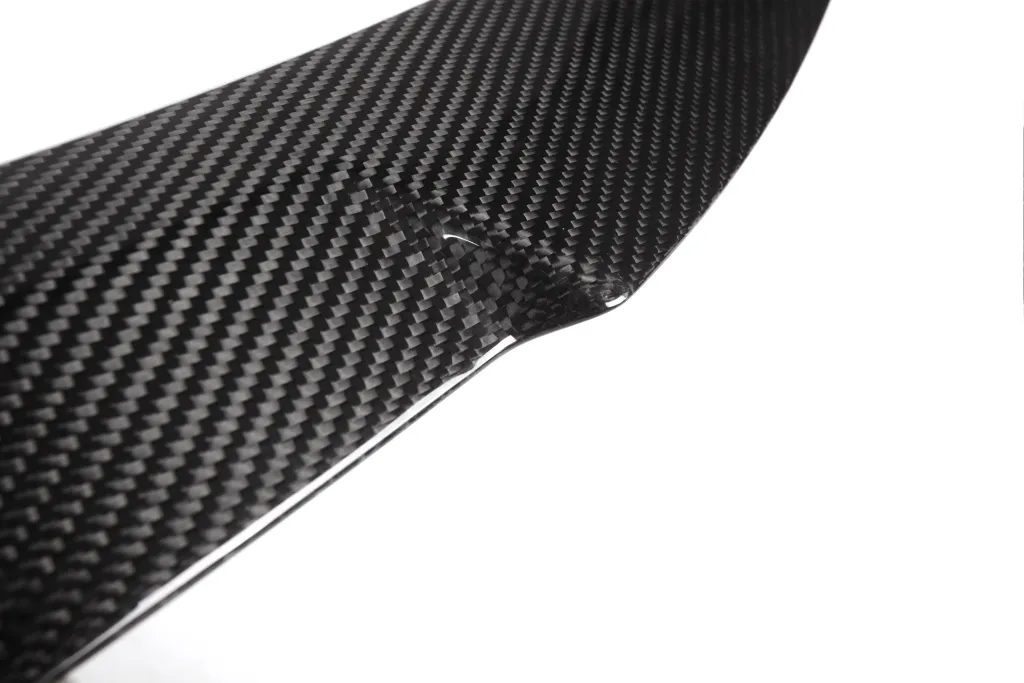 G82 M4 style dry carbon spoiler — image 16 of 16