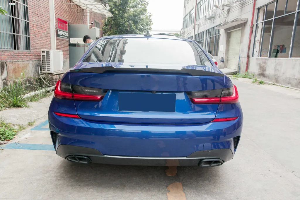 G80 M4 style dry carbon spoiler — image 3 of 16