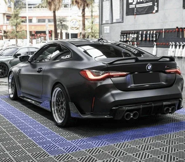 BMW G20/G80/G82 Carbon Fiber V Spoiler — image 2 of 5