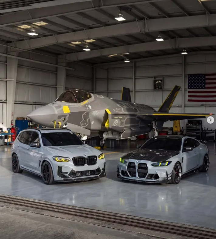 V2 BMW X3M F97 X4M F98 Side Skirt In Prepreg Carbon Fiber — image 4 of 9