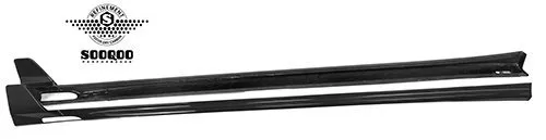 V2 BMW X3M F97 X4M F98 Side Skirt In Prepreg Carbon Fiber — image 2 of 9