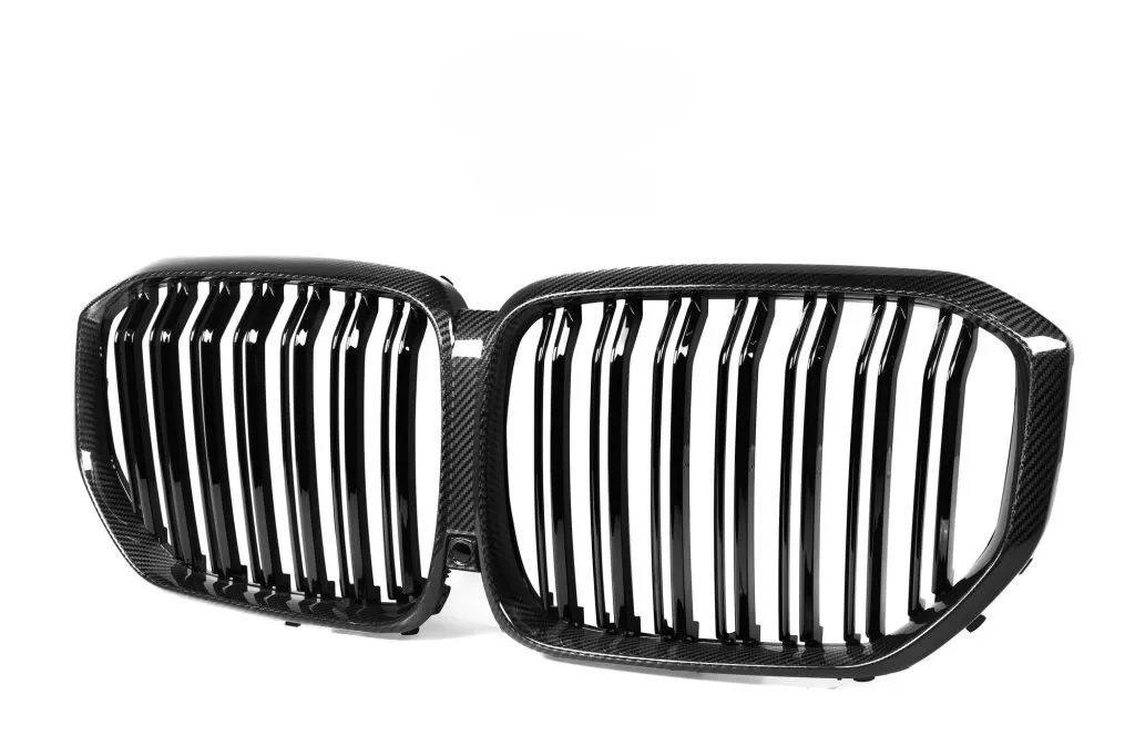 BMW X5 G05 LCI Dual Slat Prepreg Carbon Fiber Front Grill — image 5 of 8