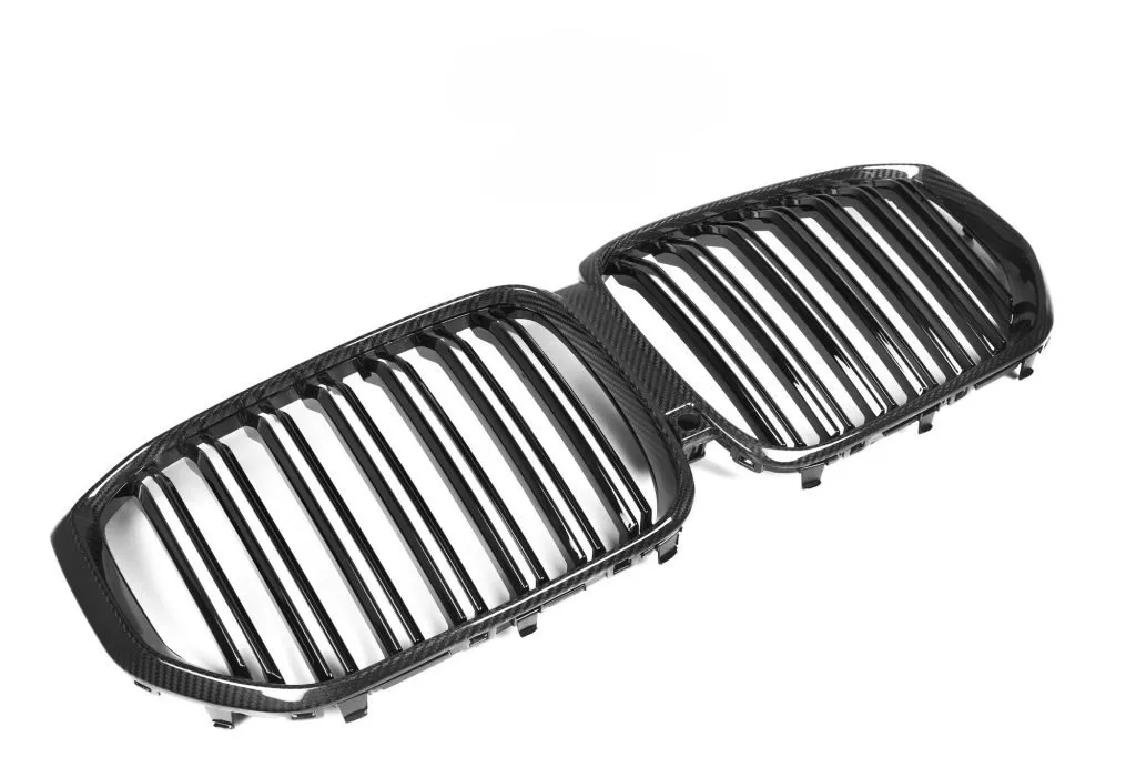 BMW X5 G05 LCI Dual Slat Prepreg Carbon Fiber Front Grill — image 4 of 8