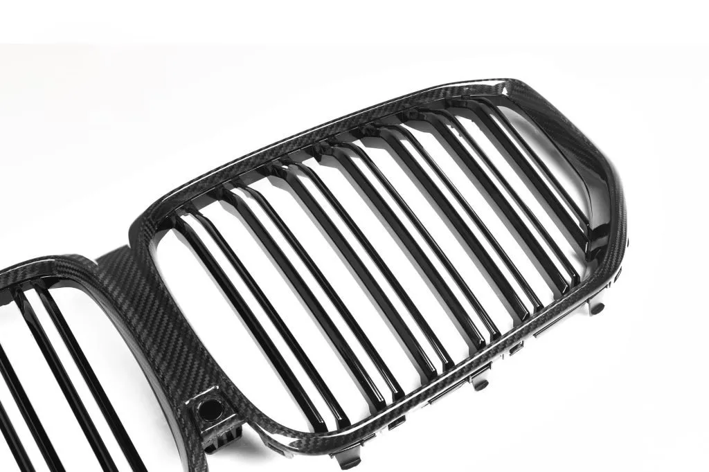 BMW X5 G05 LCI Dual Slat Prepreg Carbon Fiber Front Grill — image 6 of 8
