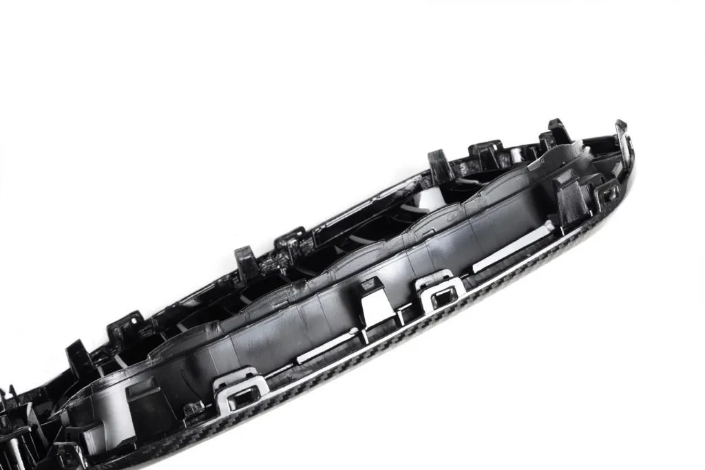 BMW X5 G05 LCI Single Slat Prepreg Carbon Fiber Front Grill — image 8 of 9
