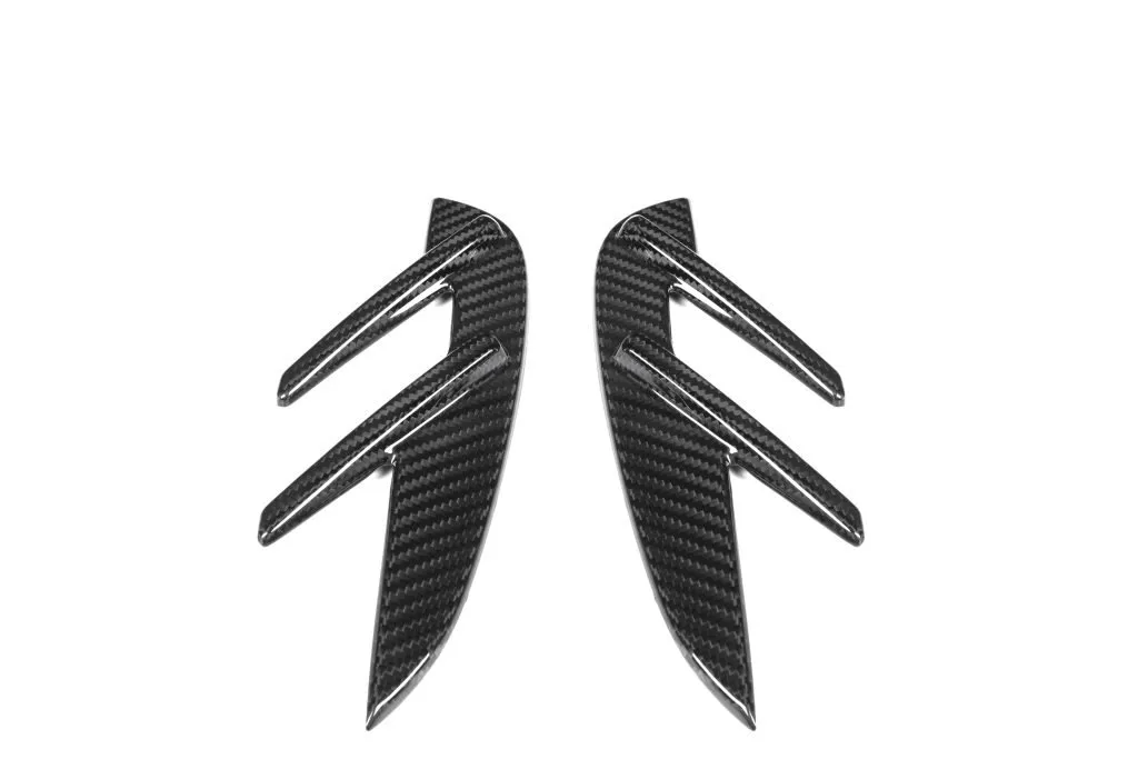G82 OEM Style Sticky Dry Carbon Side Fender — image 3 of 13