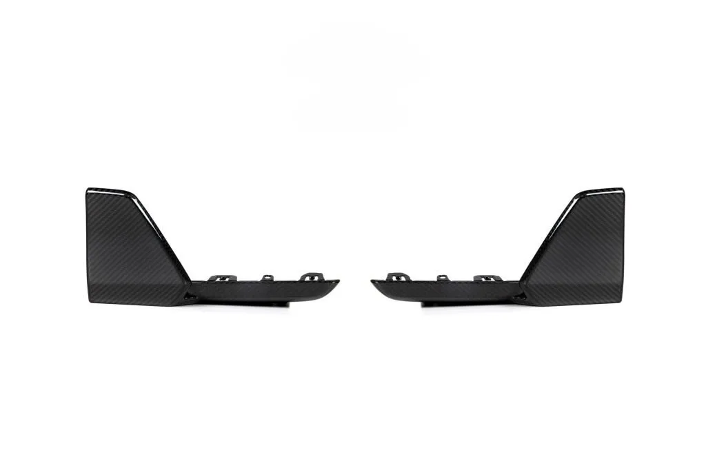 BMW X5 G05 MP Style Prepreg Carbon Fiber Rear Splitter — image 3 of 9