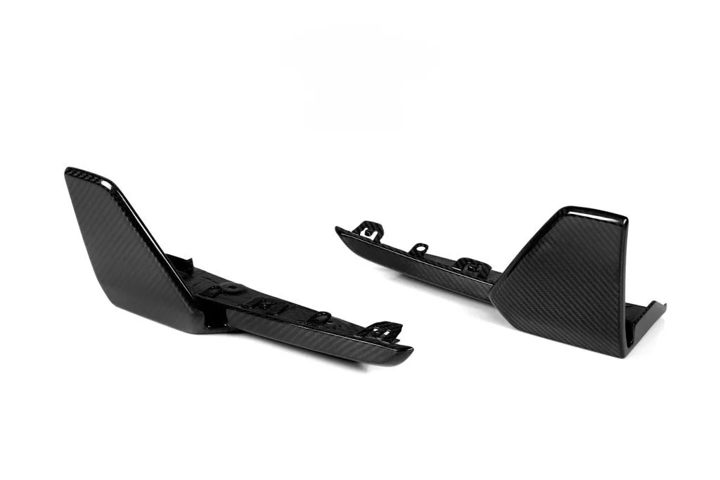 BMW X5 G05 MP Style Prepreg Carbon Fiber Rear Splitter — image 4 of 9