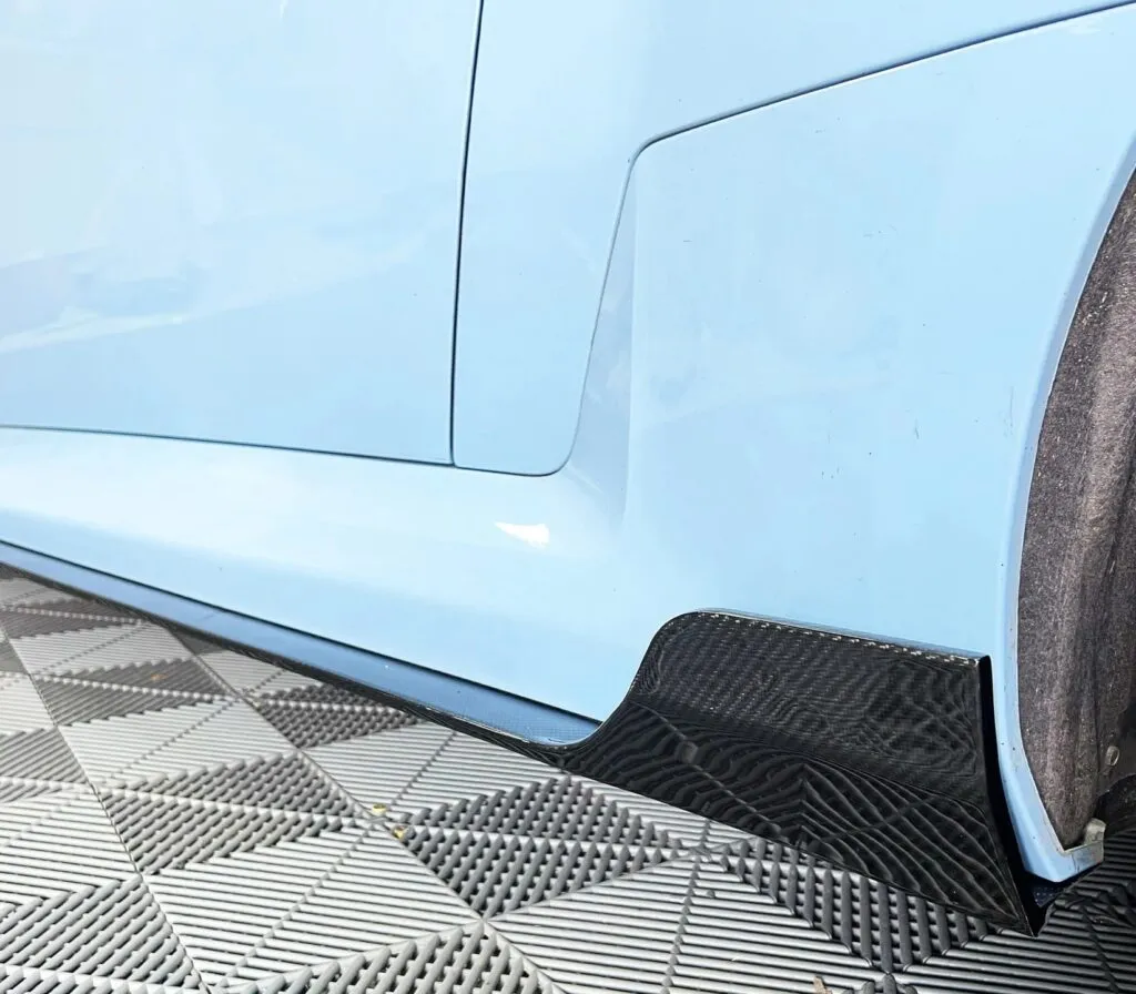 BMW G87 AT Style Dry Carbon Fiber Side Skirts — image 3 of 6