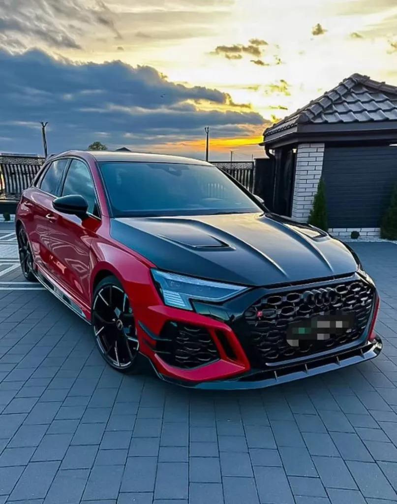 Audi RS3 8Y 8Y.5 PRE FACELIFT AND FACELIFT PREPREG DRY CARBON FIBER HOOD — image 2 of 4