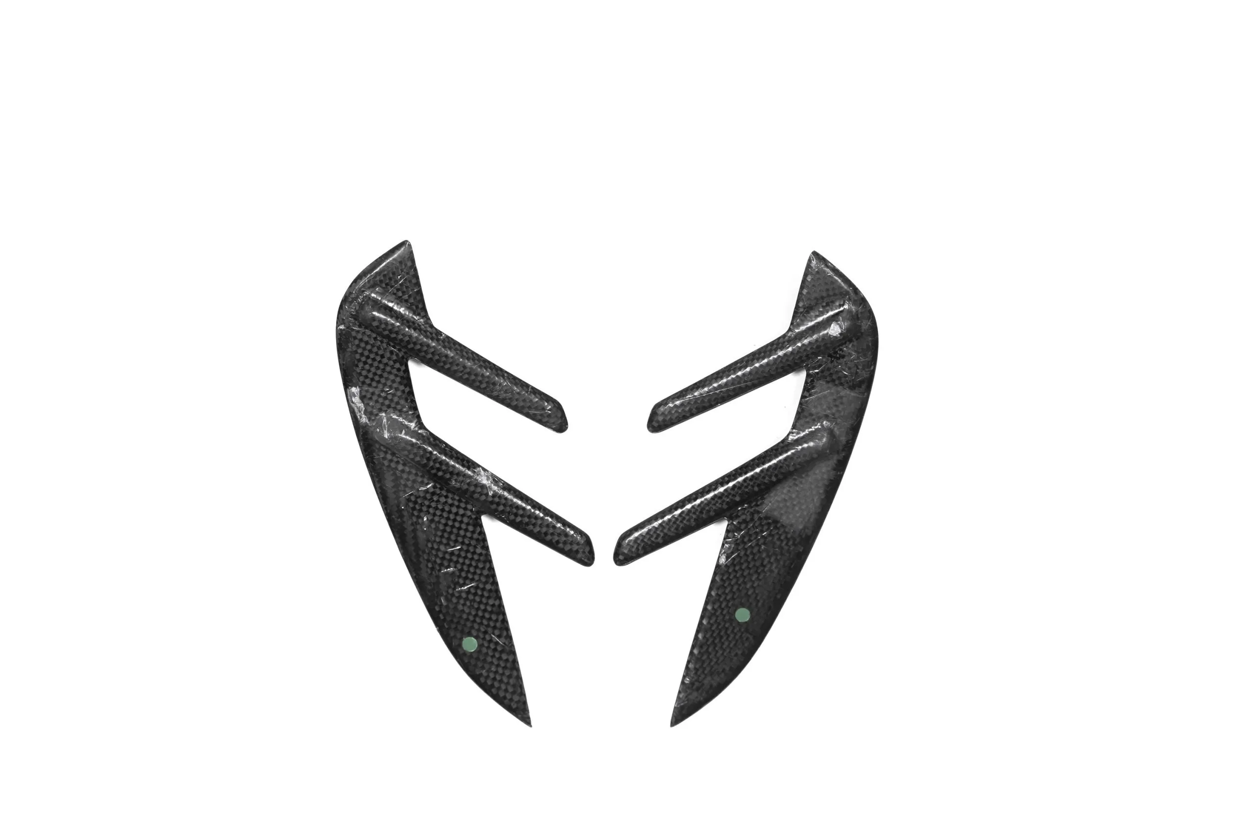 G82 OEM Style Sticky Dry Carbon Side Fender - Image 8
