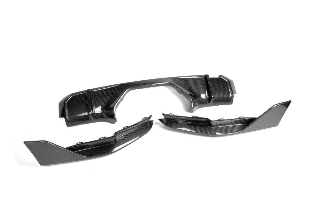BMW MP Style Dry Carbon Fiber Rear Diffuser with Matching Rear Corner Pieces — image 7 of 7