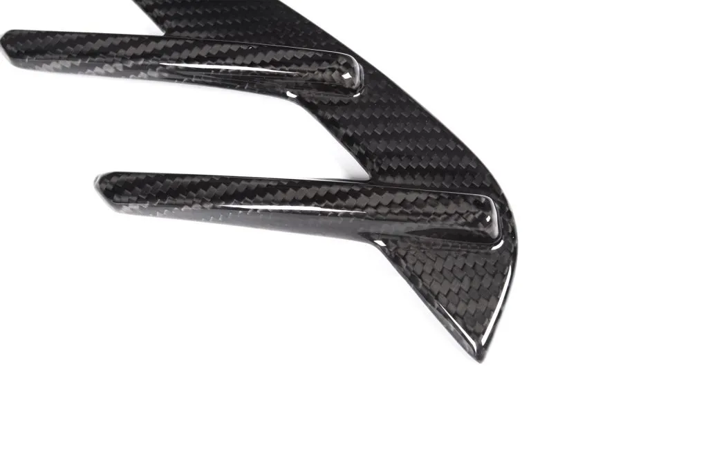 G82 OEM Style Sticky Dry Carbon Side Fender — image 10 of 13