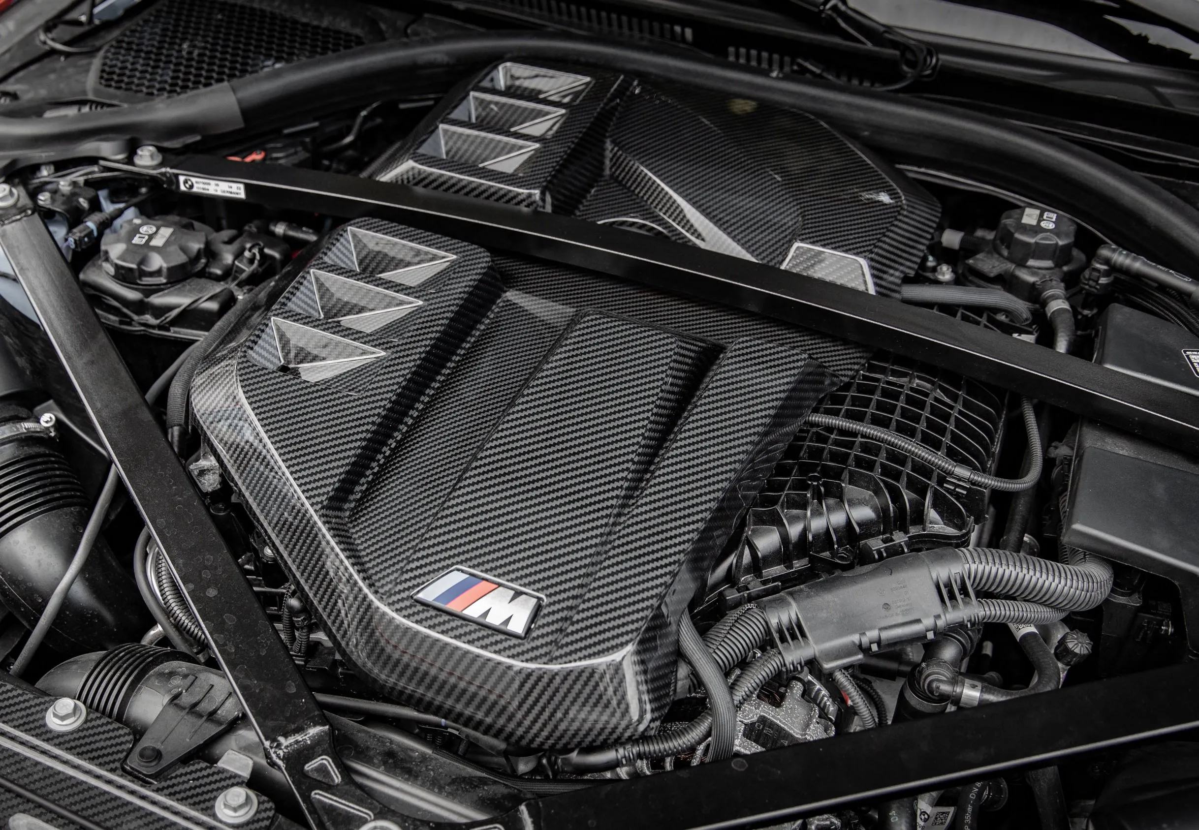 BMW M3 M4 M2 G80 G82 G83 G87 Carbon fiber OEM engine cover - Image 3