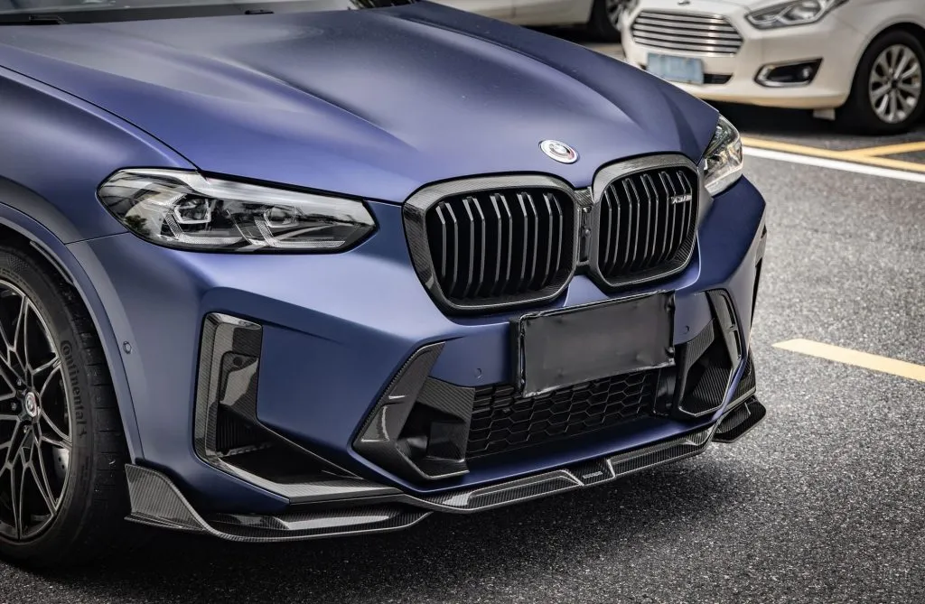 F97/F98 X3M, X4M SQ Style Dry Carbon Front Side Vents — image 2 of 11