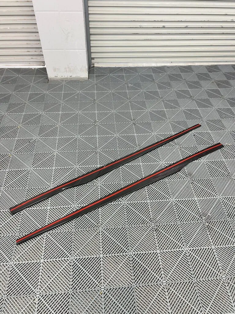 BMW G87 Dry Carbon Fiber Side Skirt Extensions — image 7 of 8