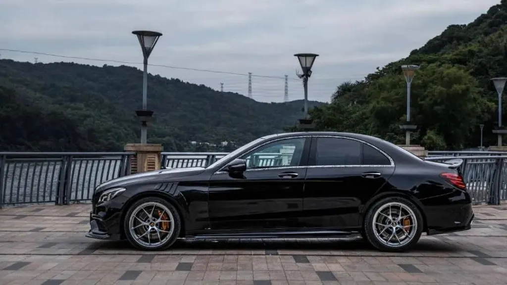 Mercedes C63 205 pre dry carbon fiber side skirt — image 1 of 2